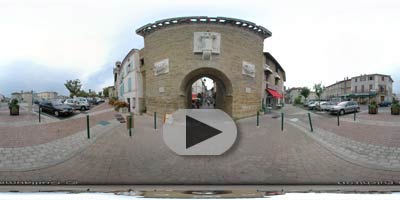 Porte monumentale de Chabeil, Grôme